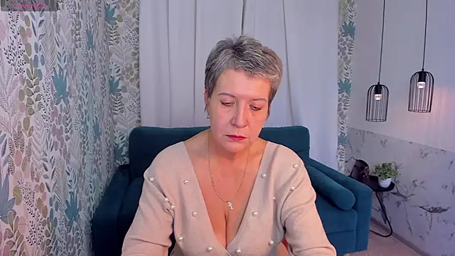 KathySunn online show from 12-11-24, 01:28