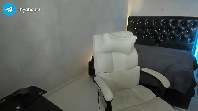  in yan online show from 01-22-25, 04:13