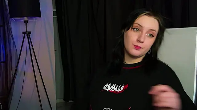 AsheLucker online show from 02-25-26, 11:03