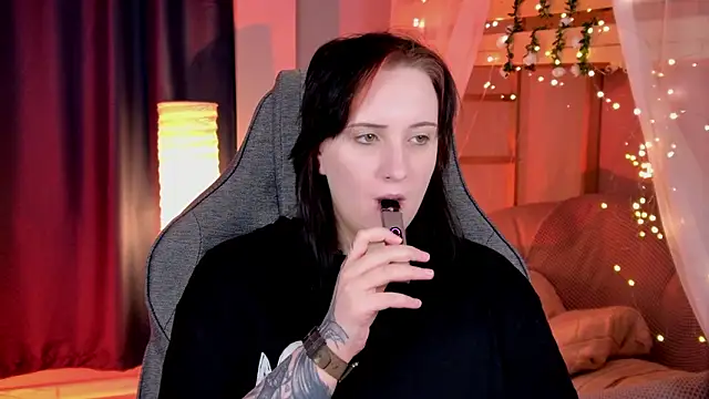 AsheLucker online show from 03-14-26, 01:23