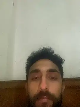 Snapshot of Eslam222s chatting on 01-13-26, 09:42 Eslam222s online show from 01-13-26, 09:42