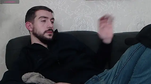 Dylan Best online show from 01-11-25, 05:41