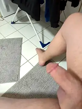 Philip266xh online show from 12-19-24, 04:56