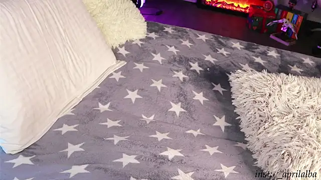 Snapshot of AprilinAlba chatting on 01-18-26, 09:07 AprilinAlba online show from 01-18-26, 09:07