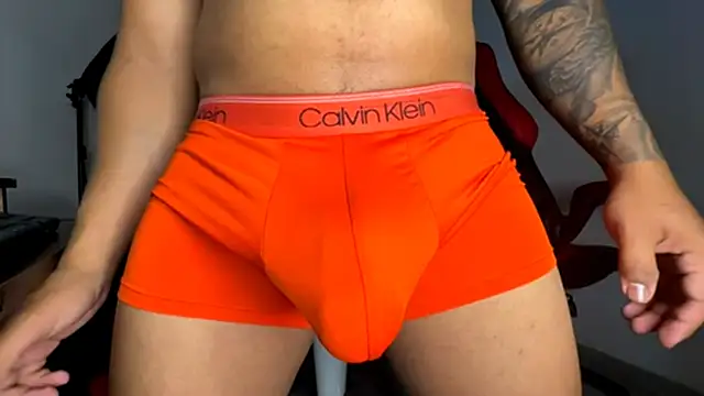 Snapshot of jordylatin20 chatting on 09-21-25, 11:17 jordylatin20 online show from 09-21-25, 11:17