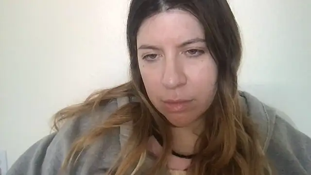 Snapshot of HYPHYtype chatting on 01-23-25, 06:56 HYPHYtype online show from 01-23-25, 06:56