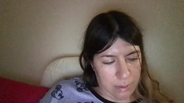 Snapshot of HYPHYtype chatting on 02-27-25, 02:54 HYPHYtype online show from 02-27-25, 02:54