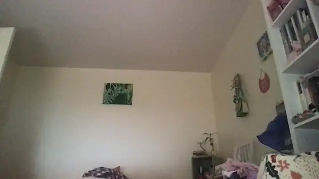 Snapshot of HYPHYtype chatting on 03-17-25, 09:34 HYPHYtype online show from 03-17-25, 09:34