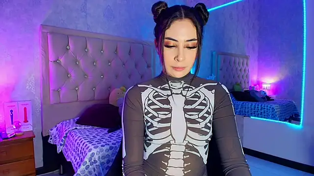 nini love01 online show from 03-01-25, 07:30