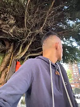 Snapshot of yequeal chatting on 12-03-24, 03:11 yequeal online show from 12-03-24, 03:11