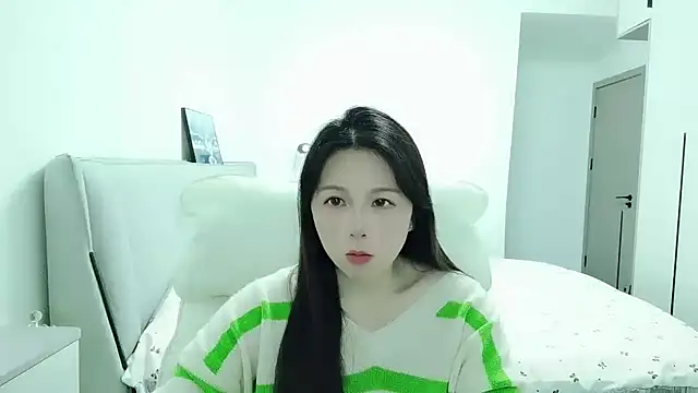 Sunset glow online show from 04-14-26, 02:01