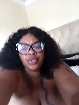 CuteHoney92 online show from 04-21-26, 12:11