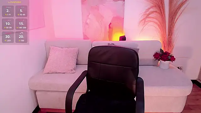 VictoriaLeia online show from 10-12-25, 11:26