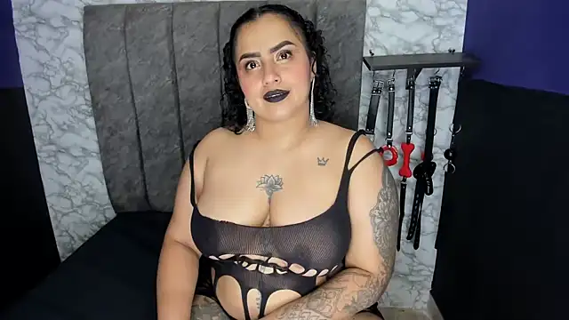 Snapshot of CelestteSweett chatting on 01-17-25, 04:17 CelestteSweett online show from 01-17-25, 04:17