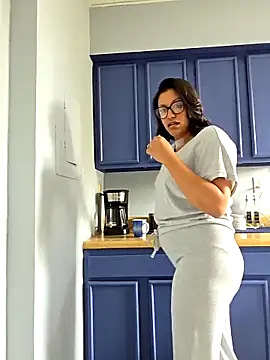 Nikkierosee online show from 10-29-25, 03:25