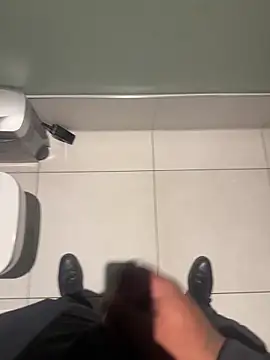 chocolatelongstrokes online show from 03-28-26, 11:43