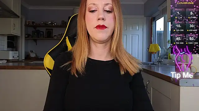 stripmequick online show from 02-05-25, 10:41