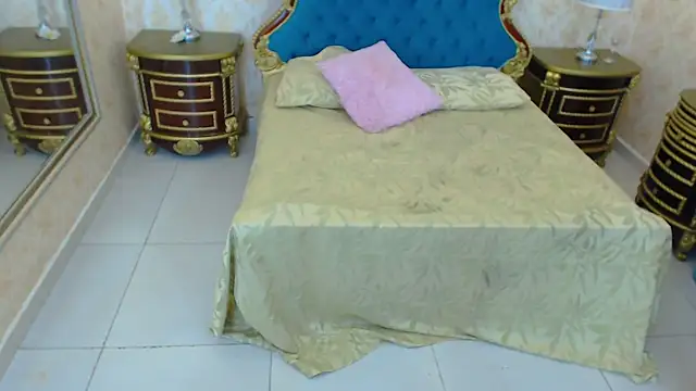 PamelaTomson online show from 11-18-25, 12:42