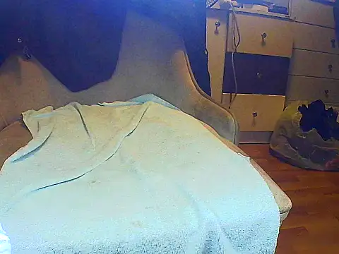 jackhalloween34 online show from 09-28-25, 06:02