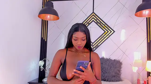 Snapshot of AdharaHills chatting on 10-18-25, 07:36 AdharaHills online show from 10-18-25, 07:36