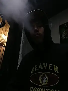 Snapshot of AlexAlejandro13 chatting on 12-02-25, 01:00 AlexAlejandro13 online show from 12-02-25, 01:00