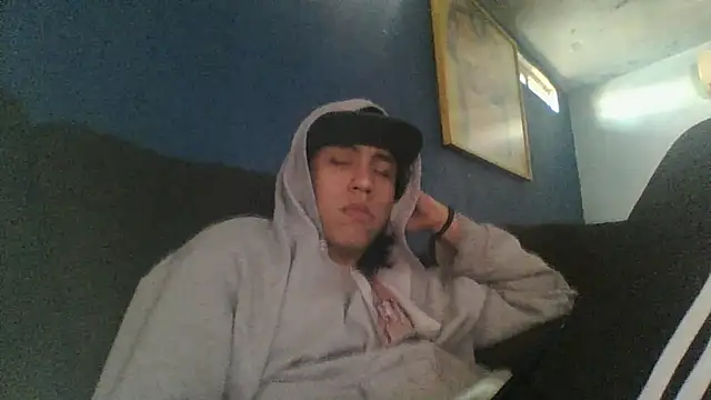 AlexAlejandro13 online show from 02-10-26, 09:08