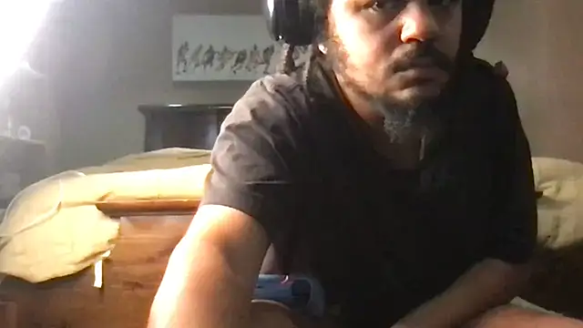 Snapshot of jordanu01 chatting on 11-16-25, 06:52 jordanu01 online show from 11-16-25, 06:52