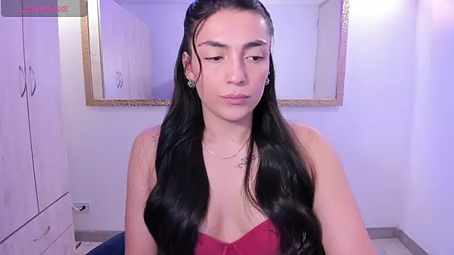 Snapshot of EricaVanderhill chatting on 01-14-26, 09:09 EricaVanderhill online show from 01-14-26, 09:09