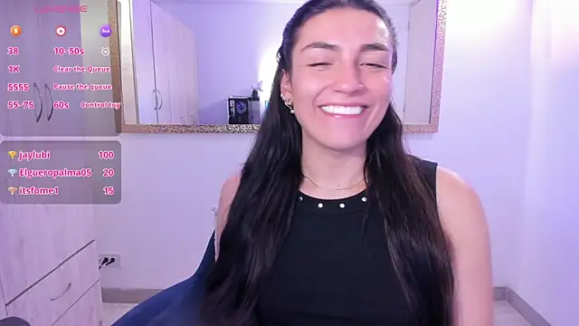 Snapshot of EricaVanderhill chatting on 02-03-26, 06:22 EricaVanderhill online show from 02-03-26, 06:22