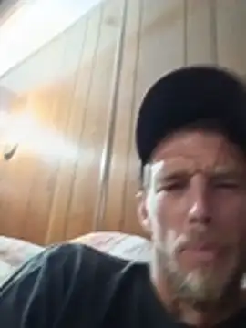 Snapshot of mikebix1990 chatting on 07-25-26, 04:10 mikebix1990 online show from 07-25-26, 04:10
