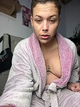 Alicbranca online show from 04-15-26, 12:45