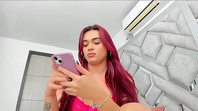 alexandra fire69x online show from 05-27-26, 02:47