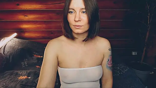 Snapshot of Platina_Fox chatting on 12-11-24, 08:36 Platina Fox online show from 12-11-24, 08:36