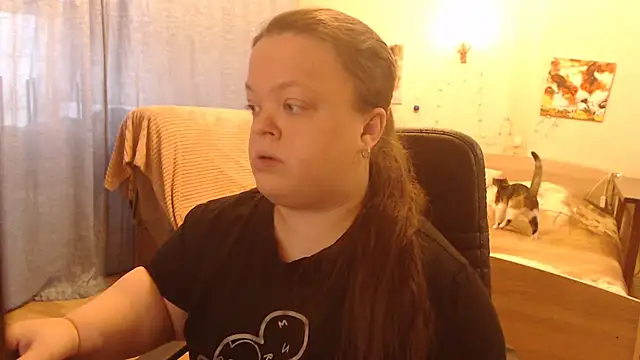 Janiffer MiMi online show from 01-28-25, 05:54