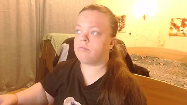 Janiffer MiMi online show from 02-27-25, 05:26