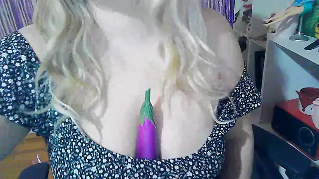 PinkPudding online show from 02-21-25, 07:21