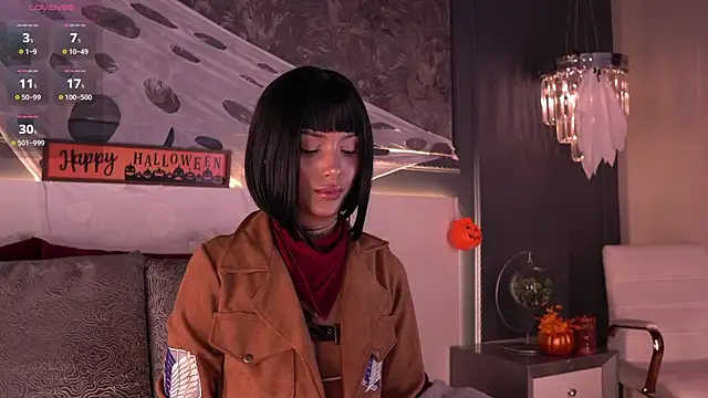 Snapshot of evamoretti chatting on 10-31-25, 01:06 evamoretti online show from 10-31-25, 01:06