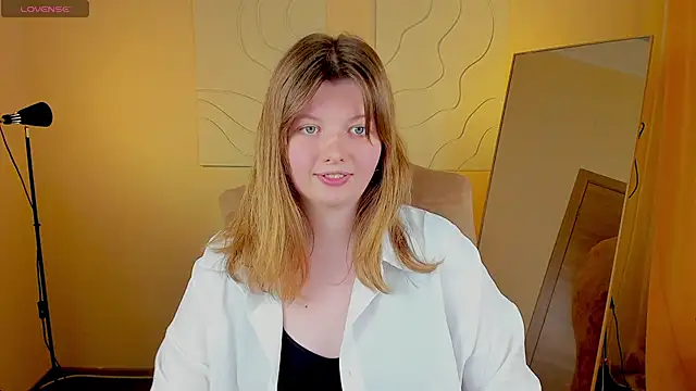 Vivian cutie online show from 03-13-25, 03:28