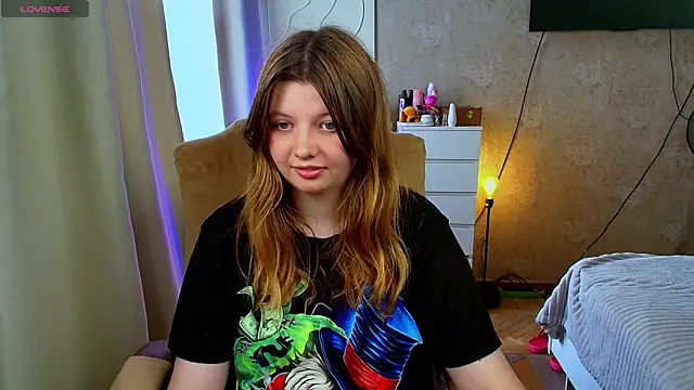 Vivian cutie online show from 09-17-25, 01:35