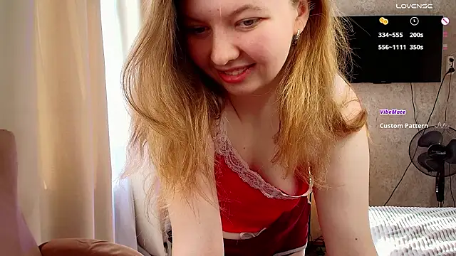 Vivian cutie online show from 03-29-26, 12:38