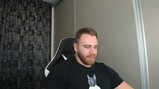 Thori92 online show from 11-15-25, 05:20