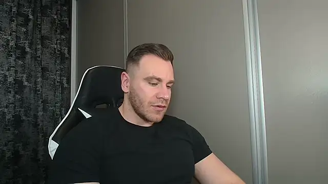 Thori92 online show from 03-01-26, 11:56