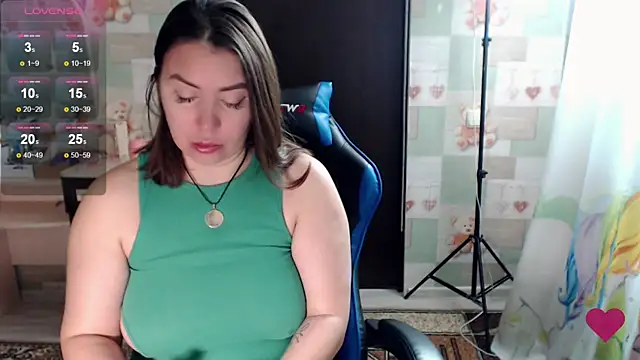 Korolek12 online show from 10-22-25, 04:46