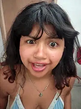 Peach Girll online show from 01-24-25, 02:08