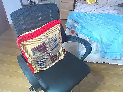 Snapshot of Makemypussysquirt-tsunami chatting on 09-29-25, 06:51 Makemypussysquirt-tsunami online show from 09-29-25, 06:51