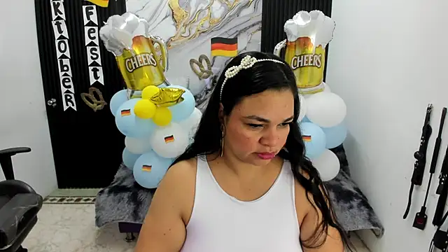 Cloe 35 online show from 09-28-25, 10:53