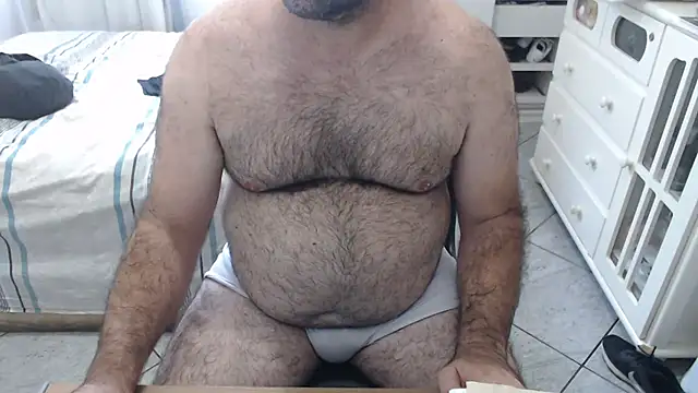 MysterBearMG online show from 03-06-26, 07:54