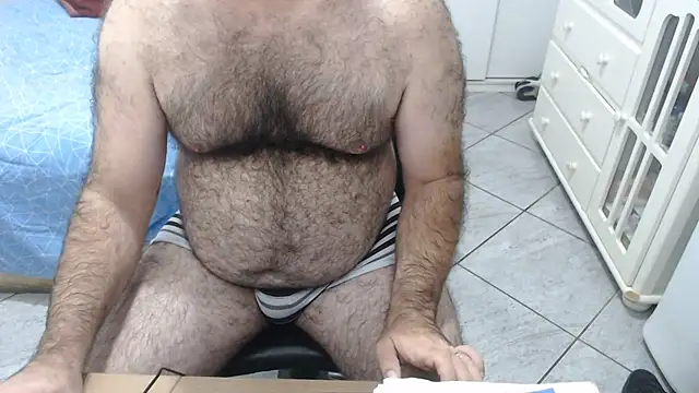Snapshot of MysterBearMG chatting on 05-30-26, 08:50 MysterBearMG online show from 05-30-26, 08:50