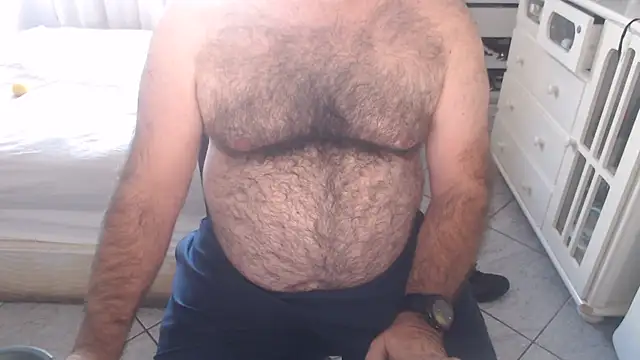 Snapshot of MysterBearMG chatting on 08-01-26, 06:51 MysterBearMG online show from 08-01-26, 06:51