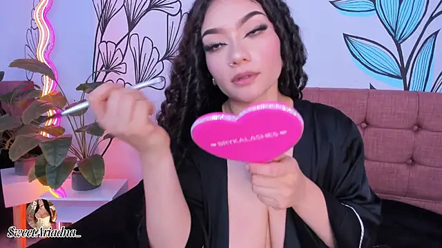 Sweet Ariadna  online show from 03-02-25, 06:30